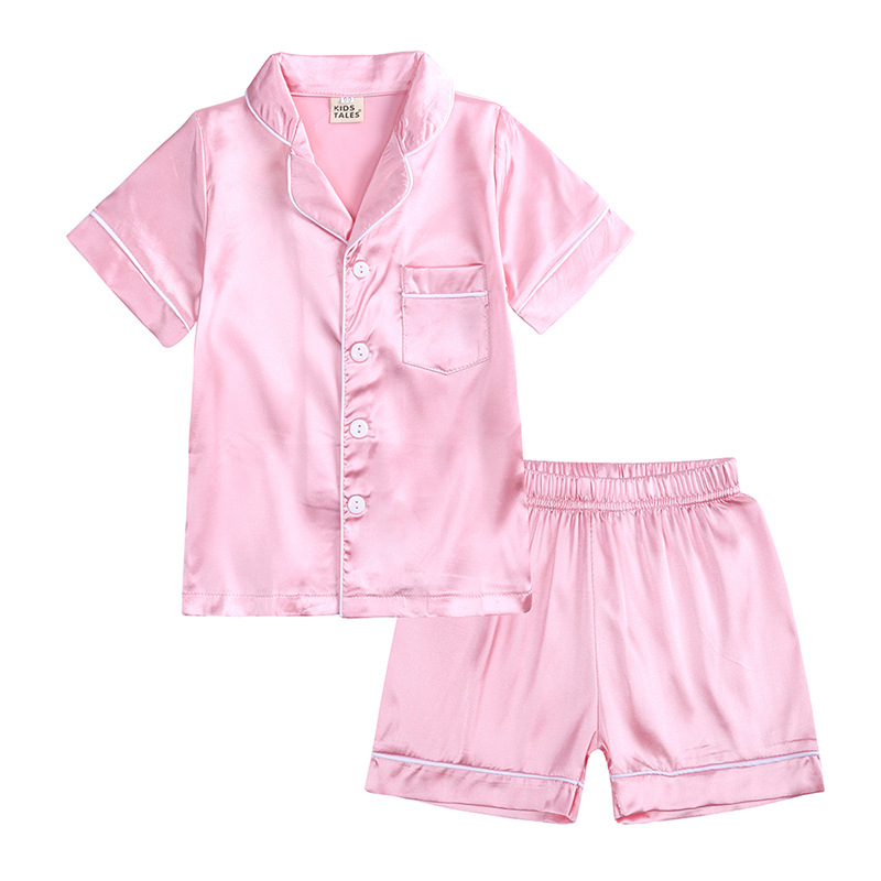 Zachte satijnen kids ‘korte mouw en shorts pyjama’s set